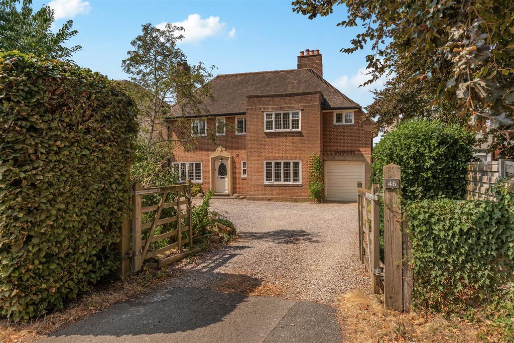 Property photo 1 of 29 46 Bloxham Road, Banbury-2.Jpg