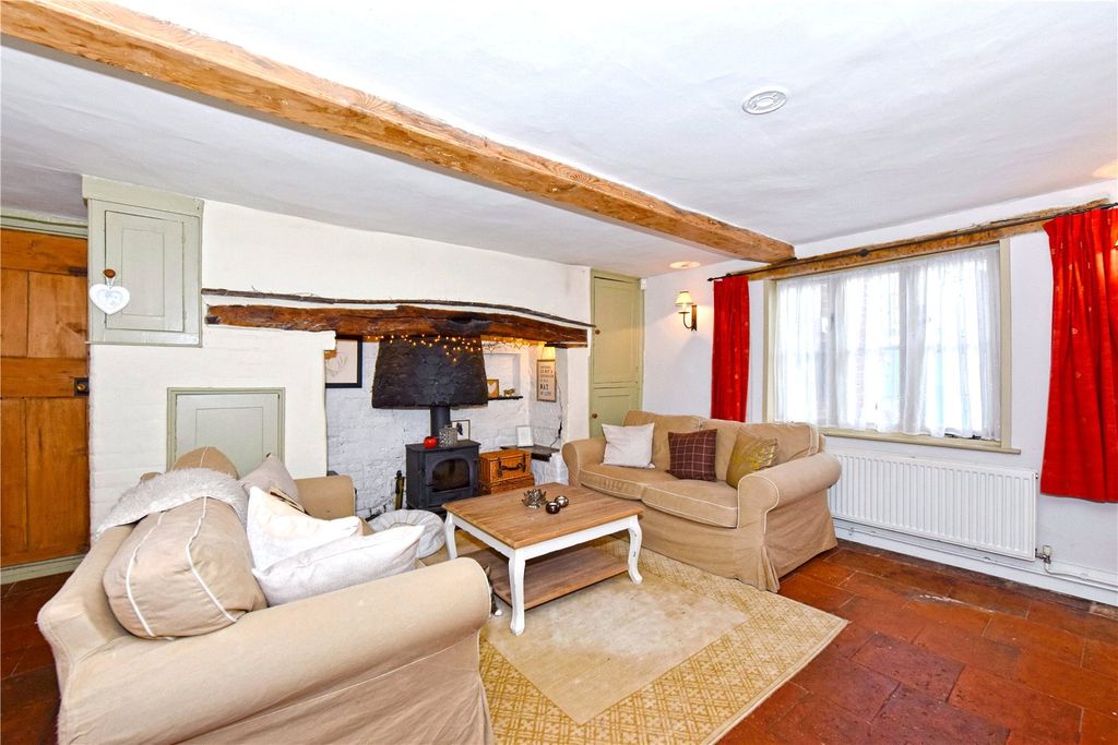 Property photo 3 of 7 Sitting Room