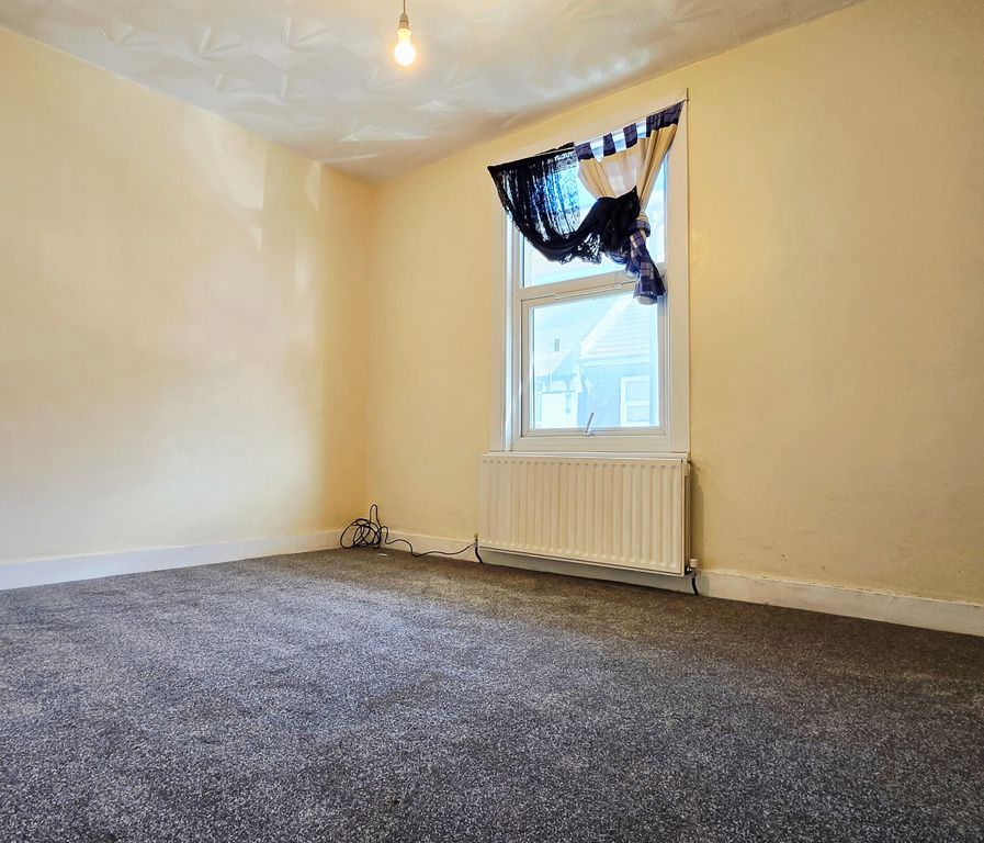 Property photo 3 of 7 20250908_121613