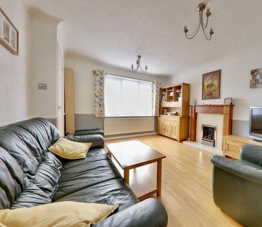 Property photo 2 of 6 4843911