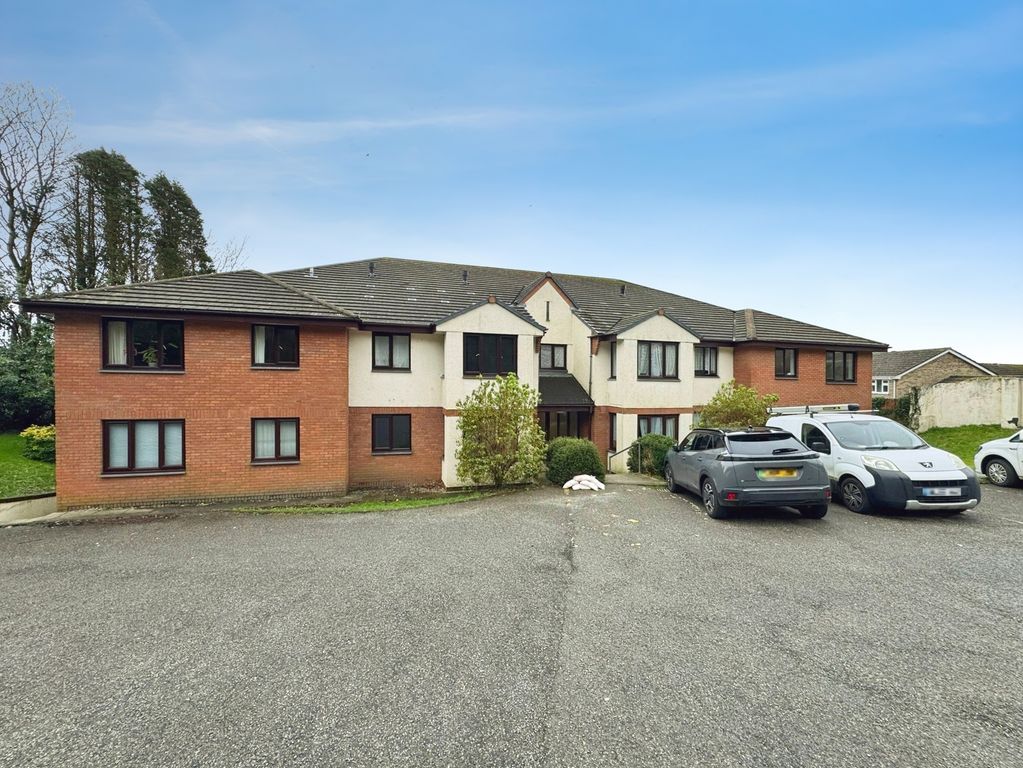 Property photo 1 of 15 Front Aspect