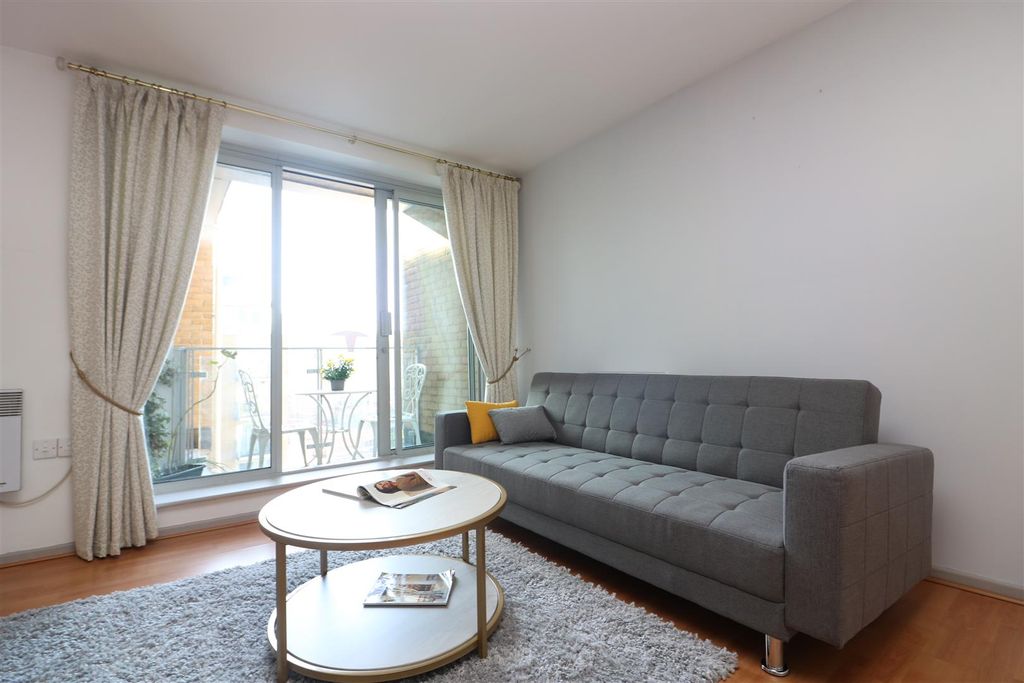 Property photo 2 of 11 Adriatic Building.Jpg