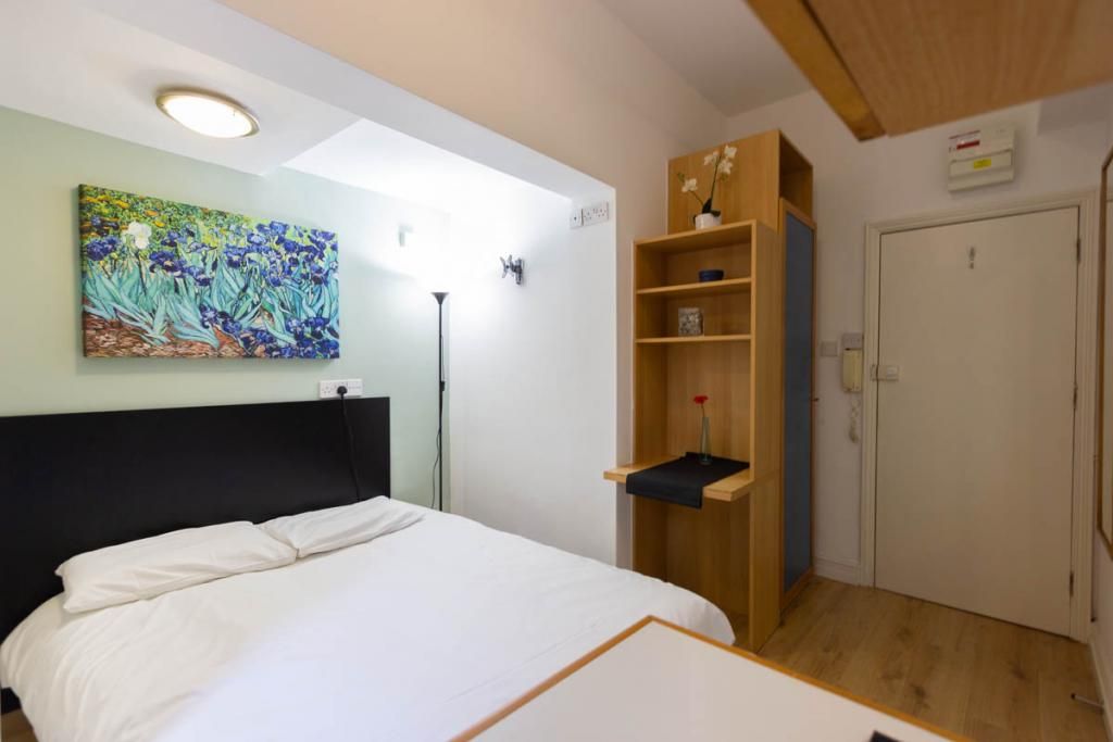 Property photo 2 of 5 Gallery