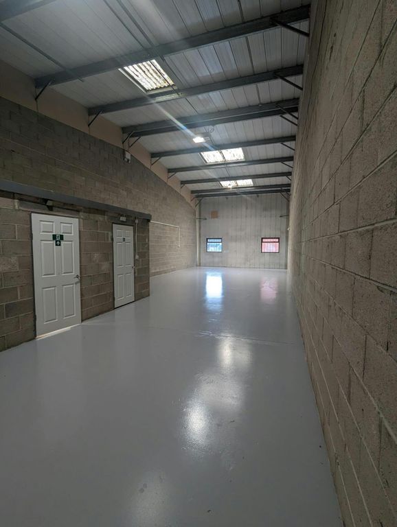 Property photo 2 of 6 Pxl_20230920_092416231.Jpg