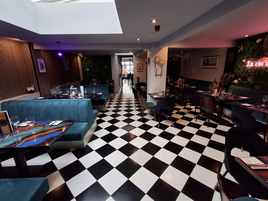 Property photo 2 of 9 Photo 1