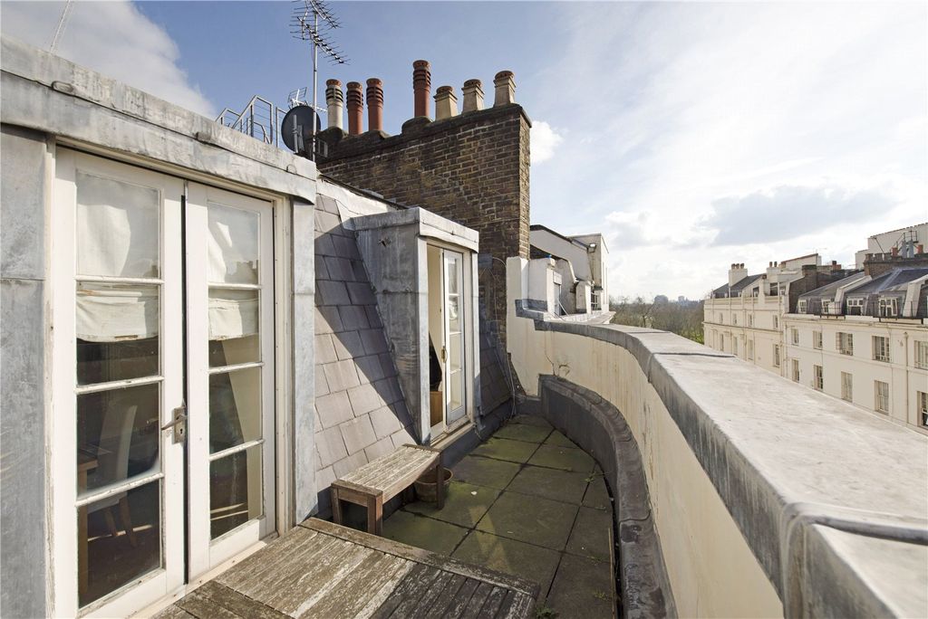 Property photo 3 of 7