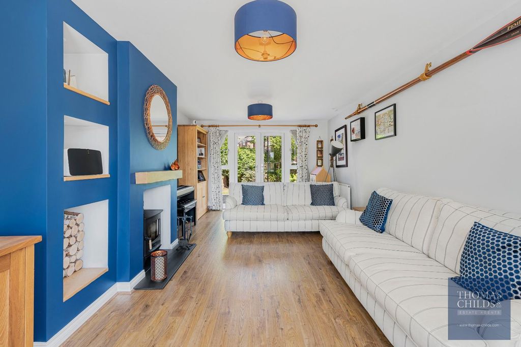 Property photo 3 of 32 27_58372_Watermarked.Jpg