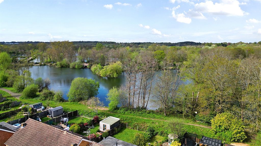 Property photo 3 of 18 Picture No. 05