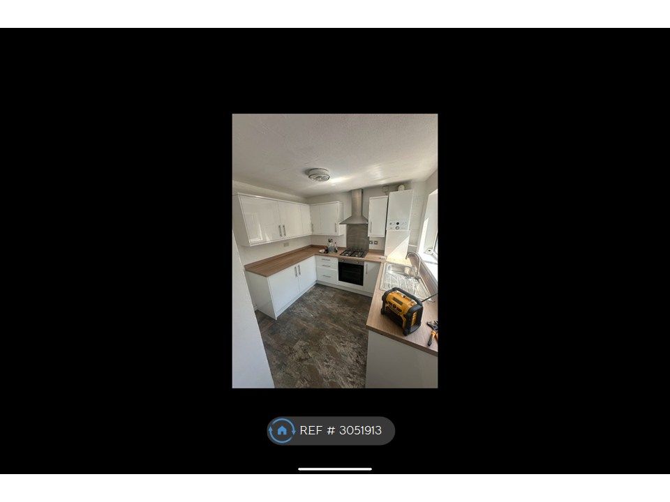 Property photo 2 of 3