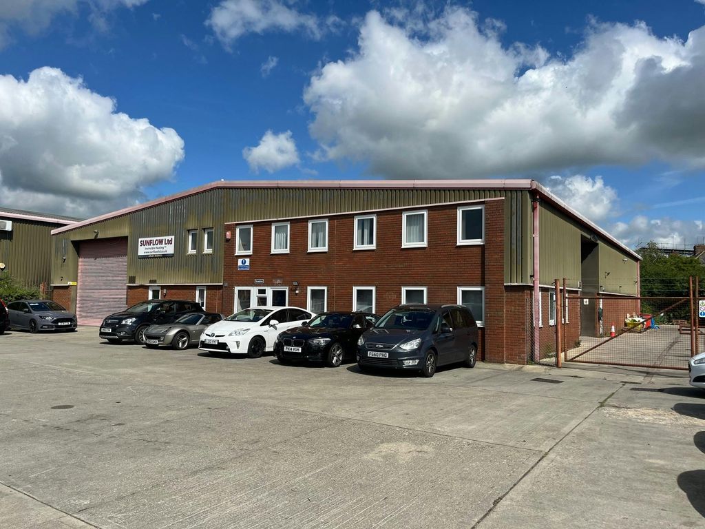 Property photo 1 of 6 New Front.Jpg