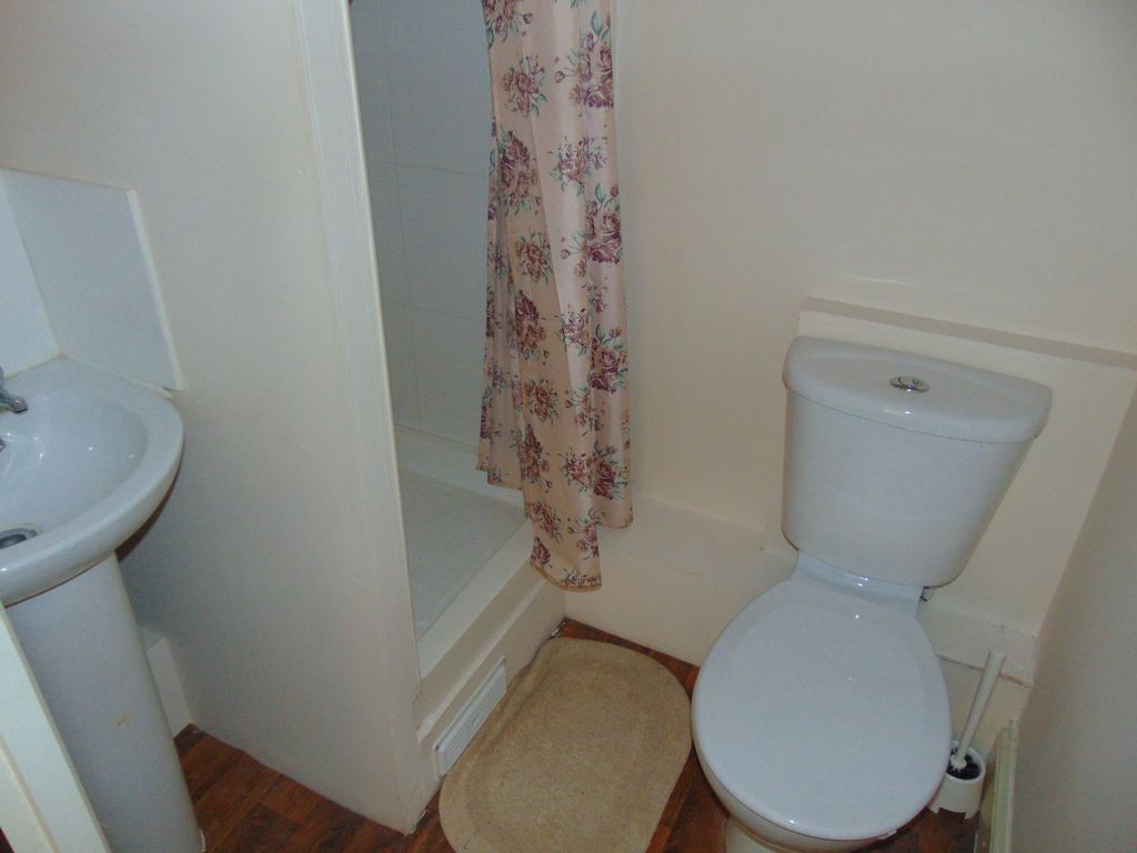 Property photo 3 of 3