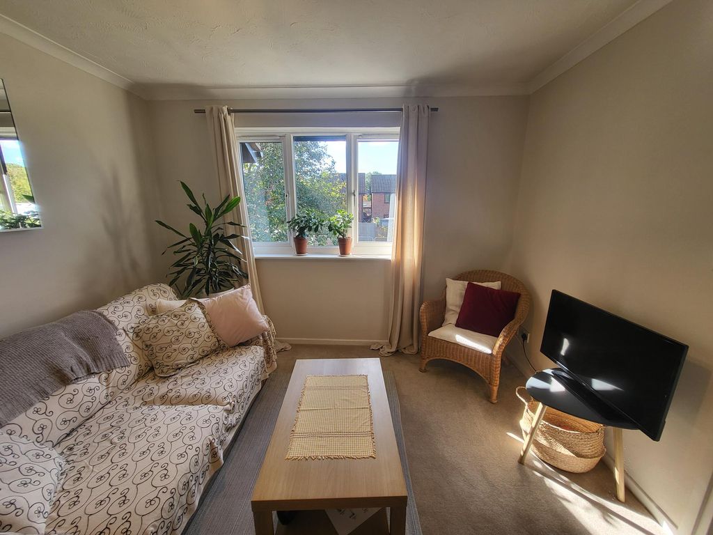 Property photo 3 of 7 Sitting Dining Room