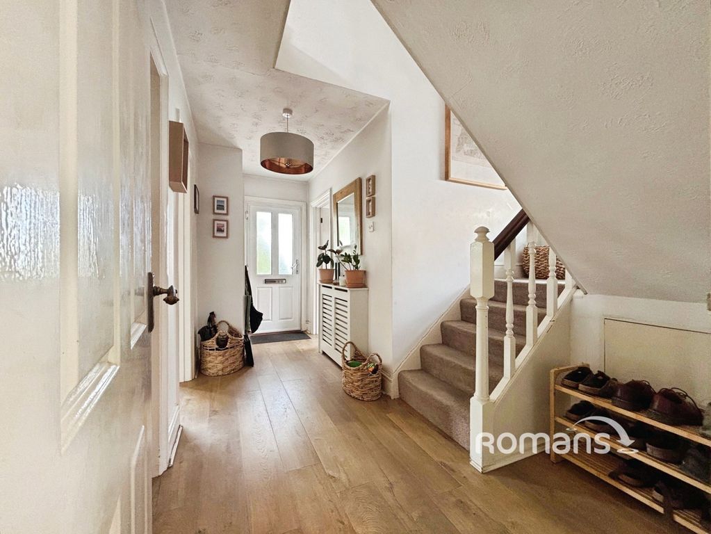 Property photo 2 of 25 Pbox-Img.Jpg