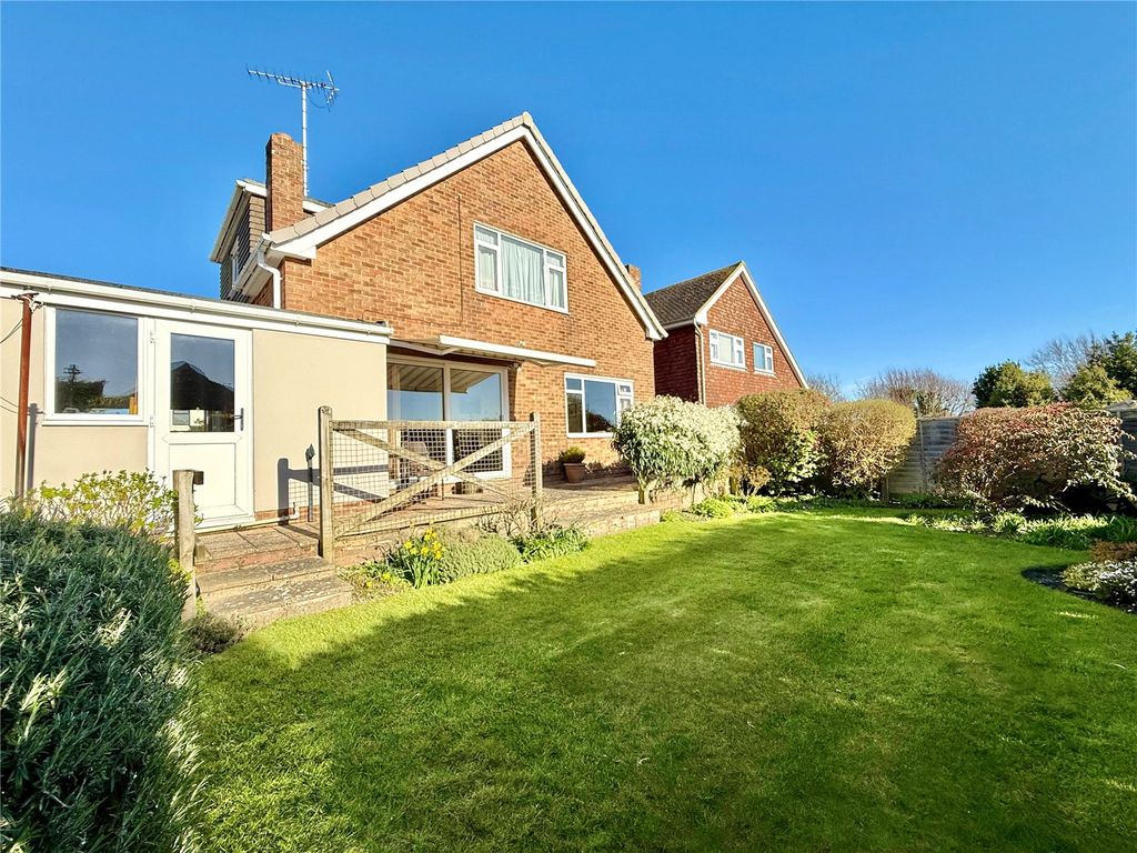 Property photo 3 of 13 Picture No. 11