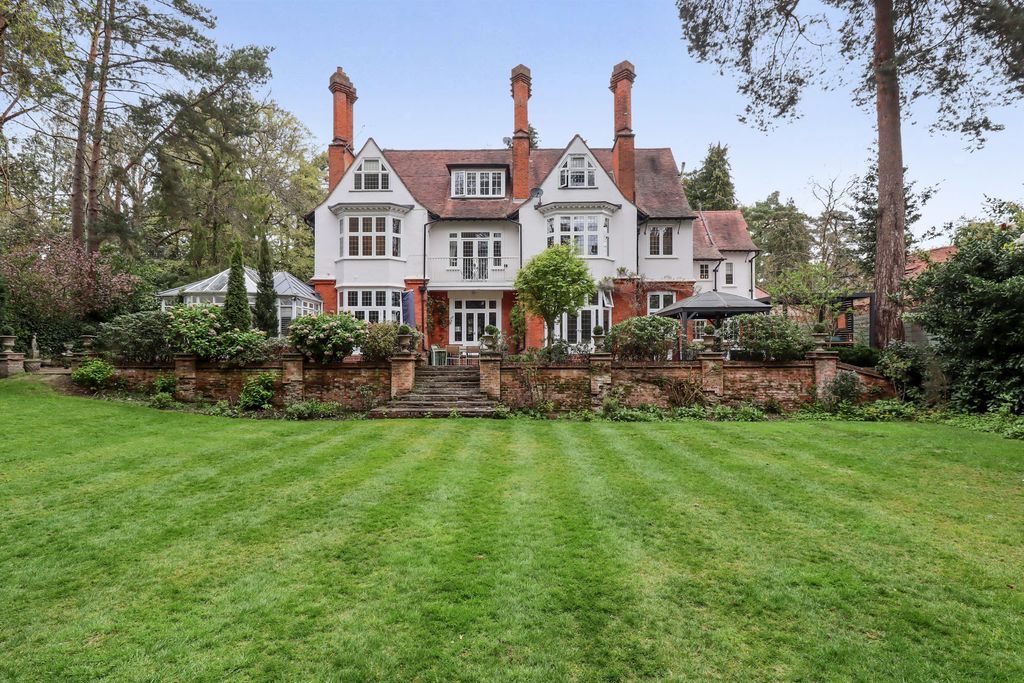 Property photo 1 of 25 Photo 24