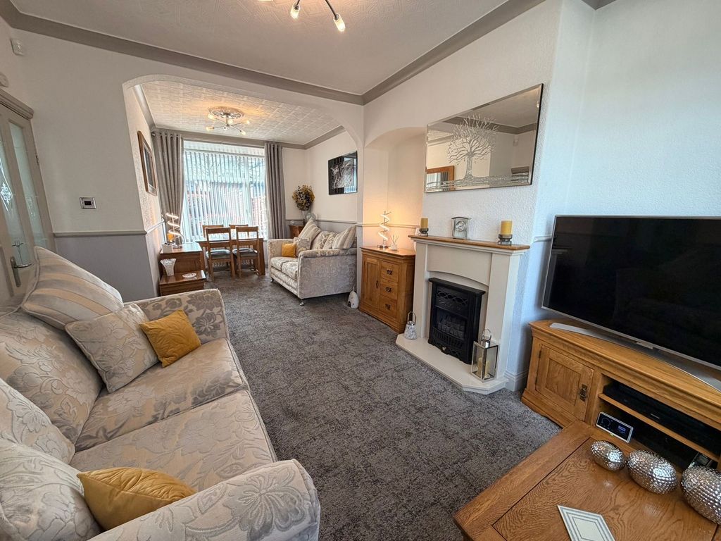 Property photo 2 of 23 Photograph