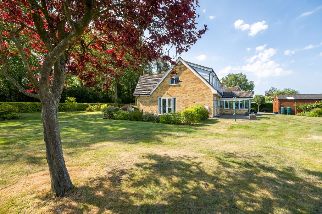 Property photo 3 of 35