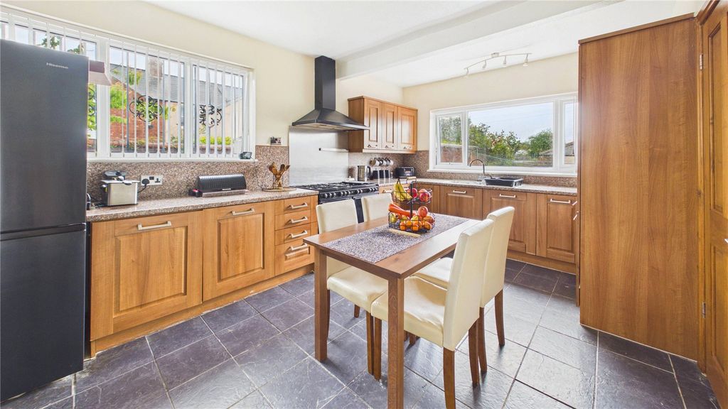 Additional image 5 of 5 bed end terrace house for saleOxford Road, Middlesbrough TS5