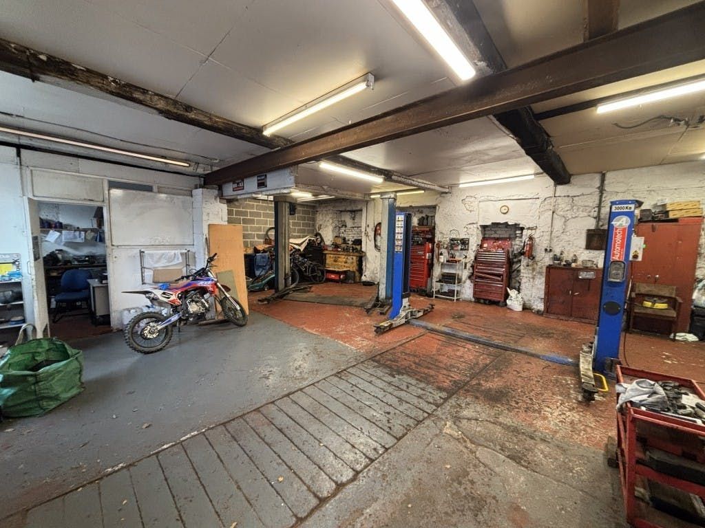 Property photo 2 of 8 Img_6432.Jpeg