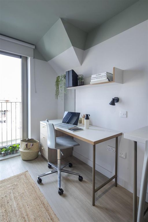 Property photo 3 of 26