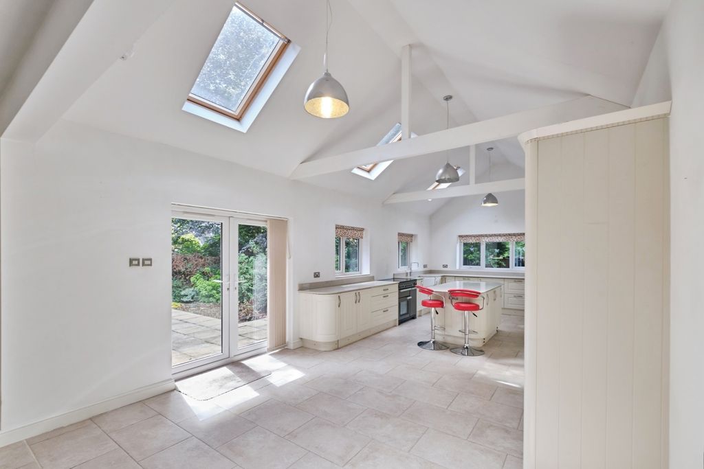 Additional image 15 of 4 bed bungalow for saleStowe Hill Gardens, Lichfield, Staffordshire WS13