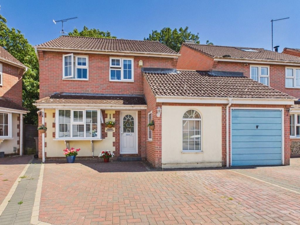 Property photo 1 of 18