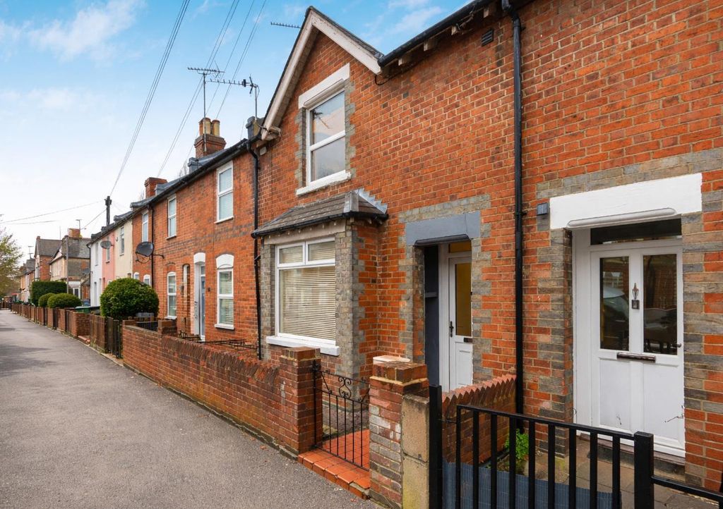 Property photo 1 of 18