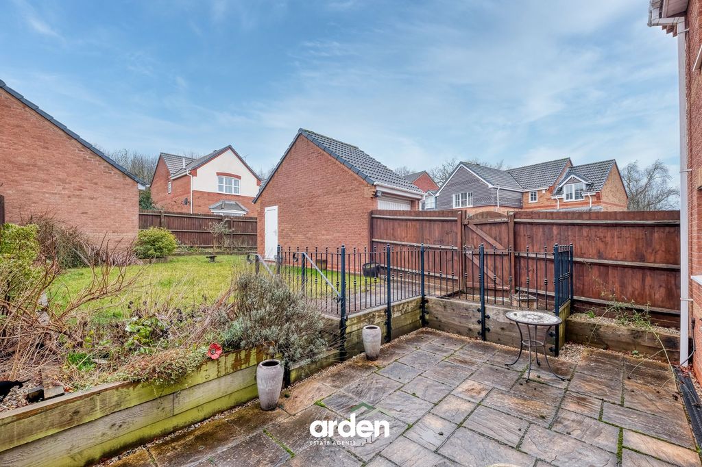 Property photo 2 of 13