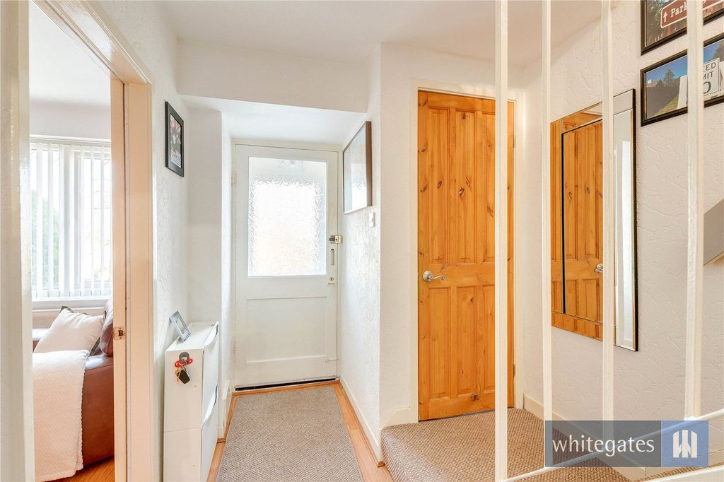 Property photo 2 of 30 Picture No. 03