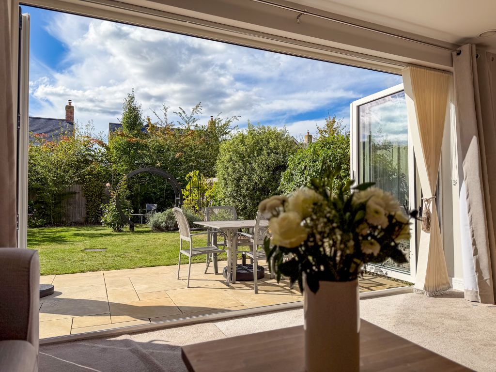 Property photo 2 of 40 Img_2914