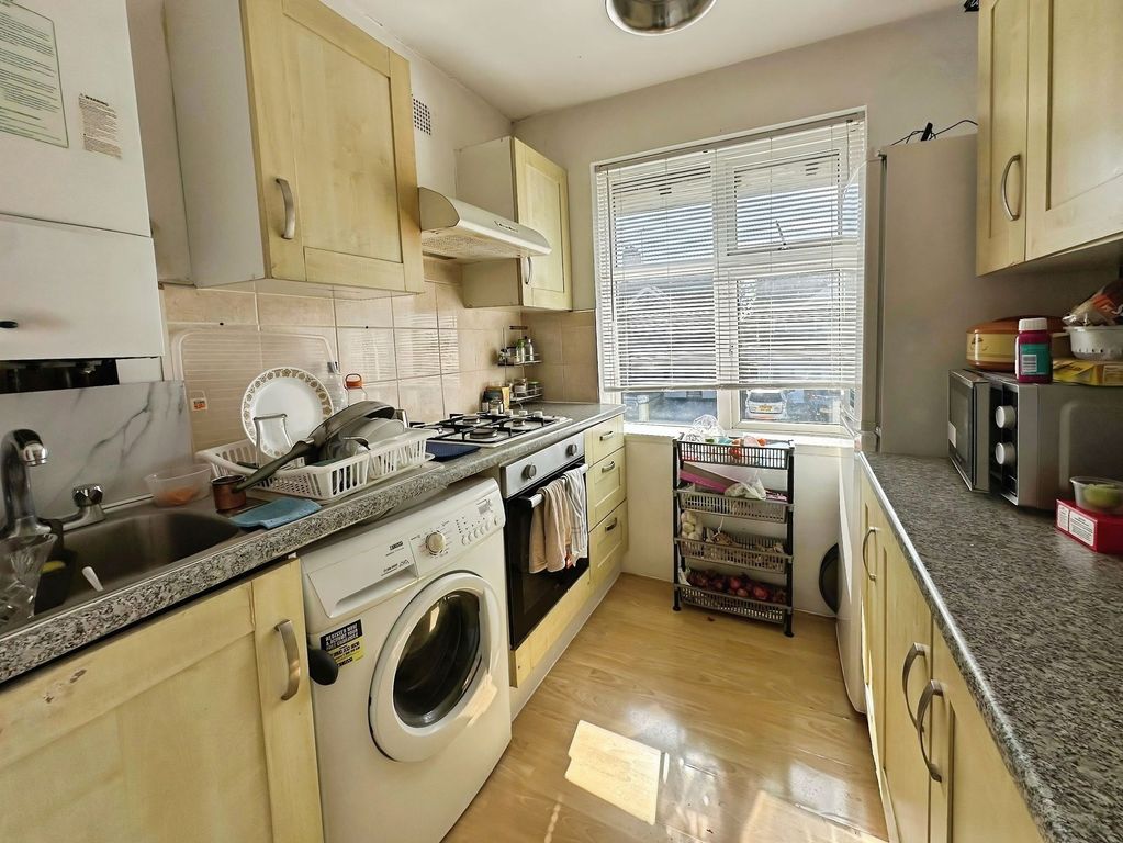 Property photo 2 of 4