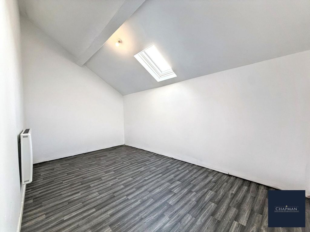 Additional image 4 of 2 bed flat for salePenrhiwfer Road, Tonyrefail CF39