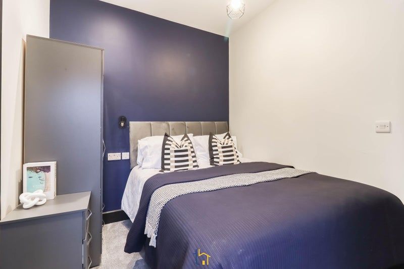 Property photo 3 of 10 98814418