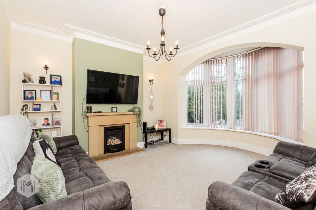 Property photo 2 of 18 Picture No. 03
