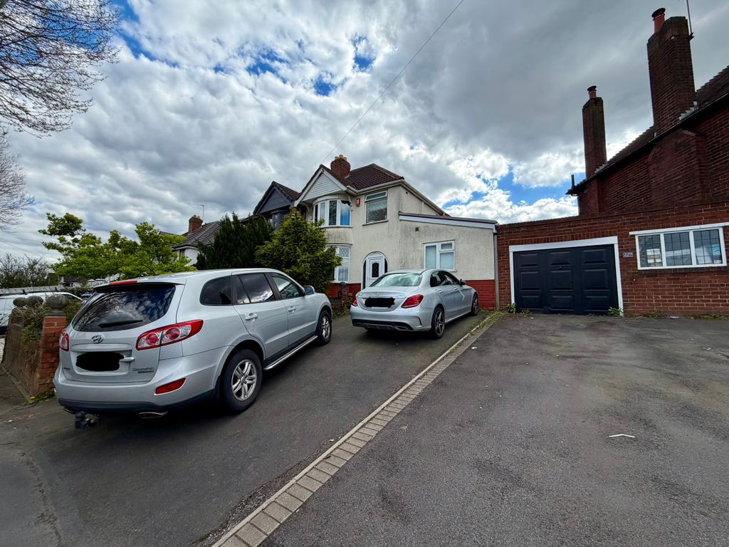 Property photo 1 of 9 Image