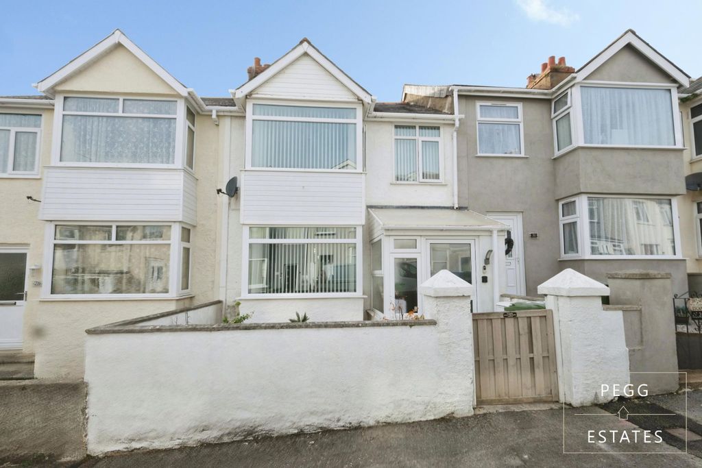 Property photo 1 of 34