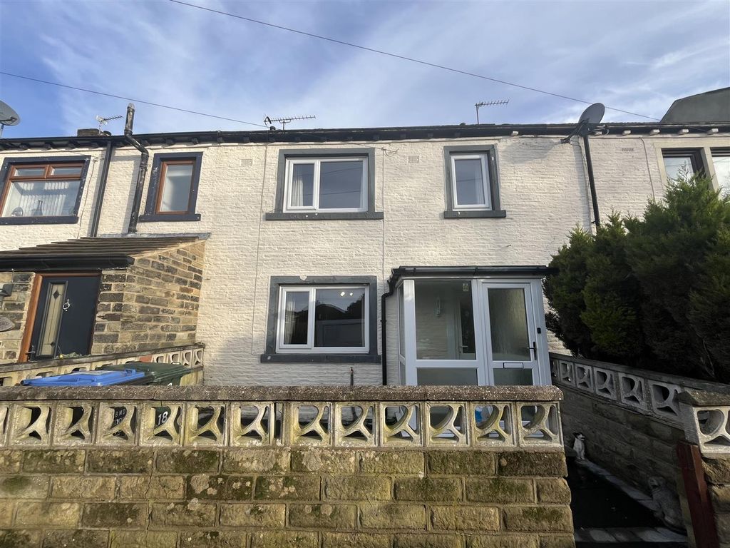 Property photo 1 of 14 External