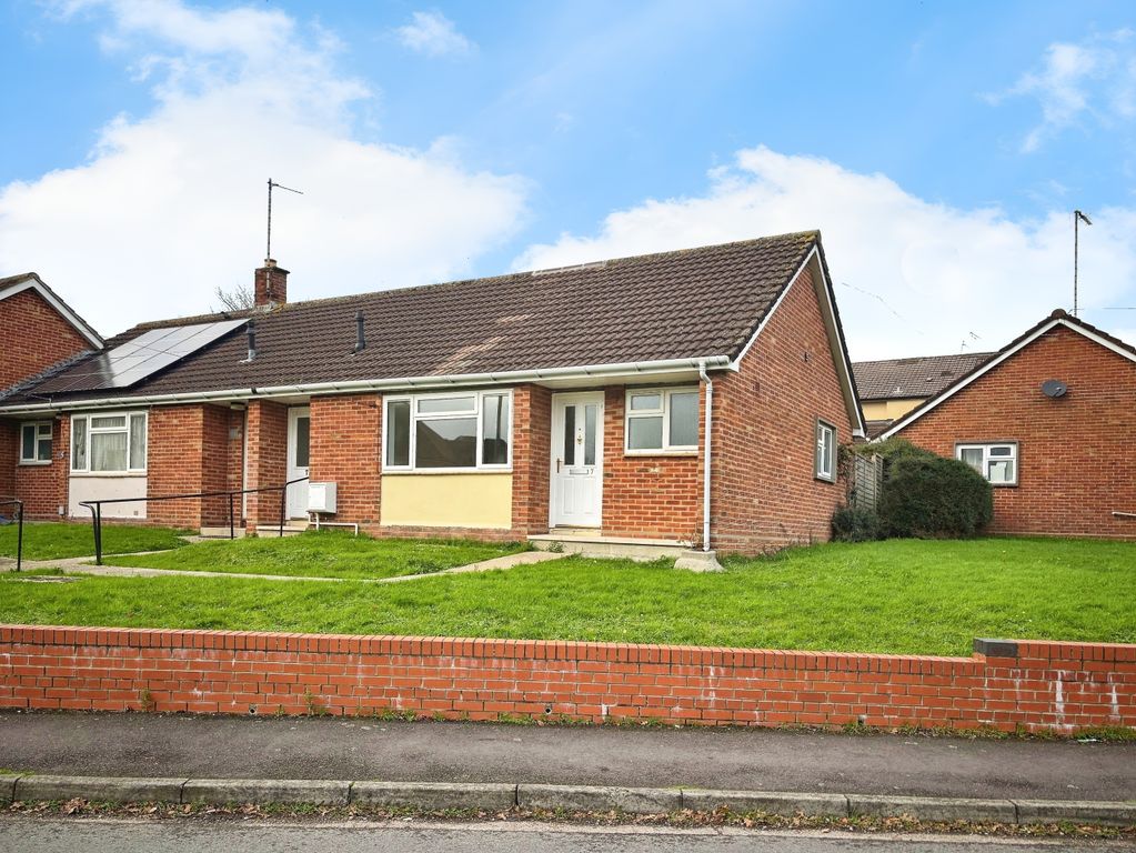 Property photo 1 of 16 c2597094-Green 2016