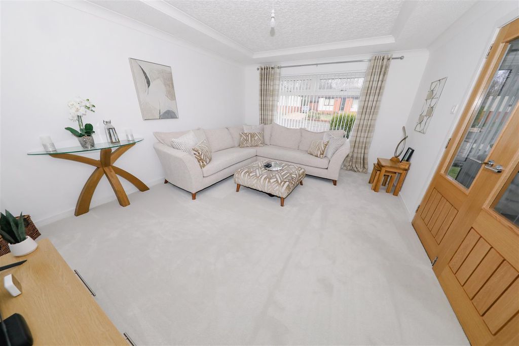 Property photo 2 of 22 B