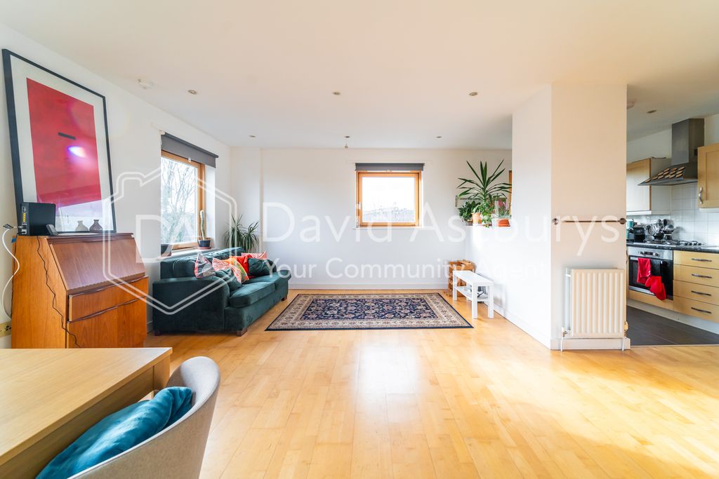 Property photo 3 of 11 Ndb01292