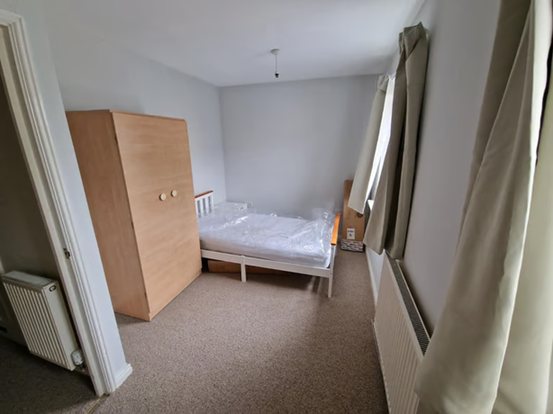 Property photo 2 of 3