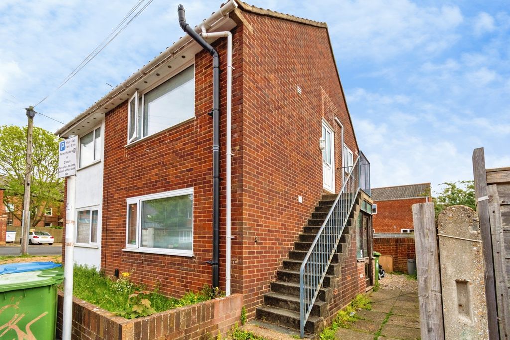 Property photo 2 of 10 Pbox-Img.Jpg