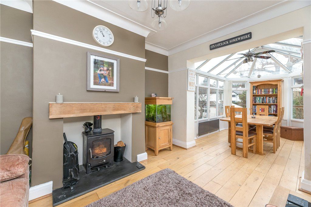 Property photo 3 of 28 Living Room