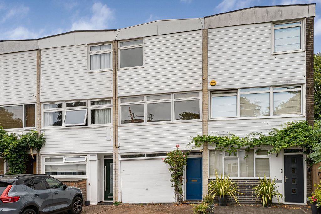 Property photo 1 of 19
