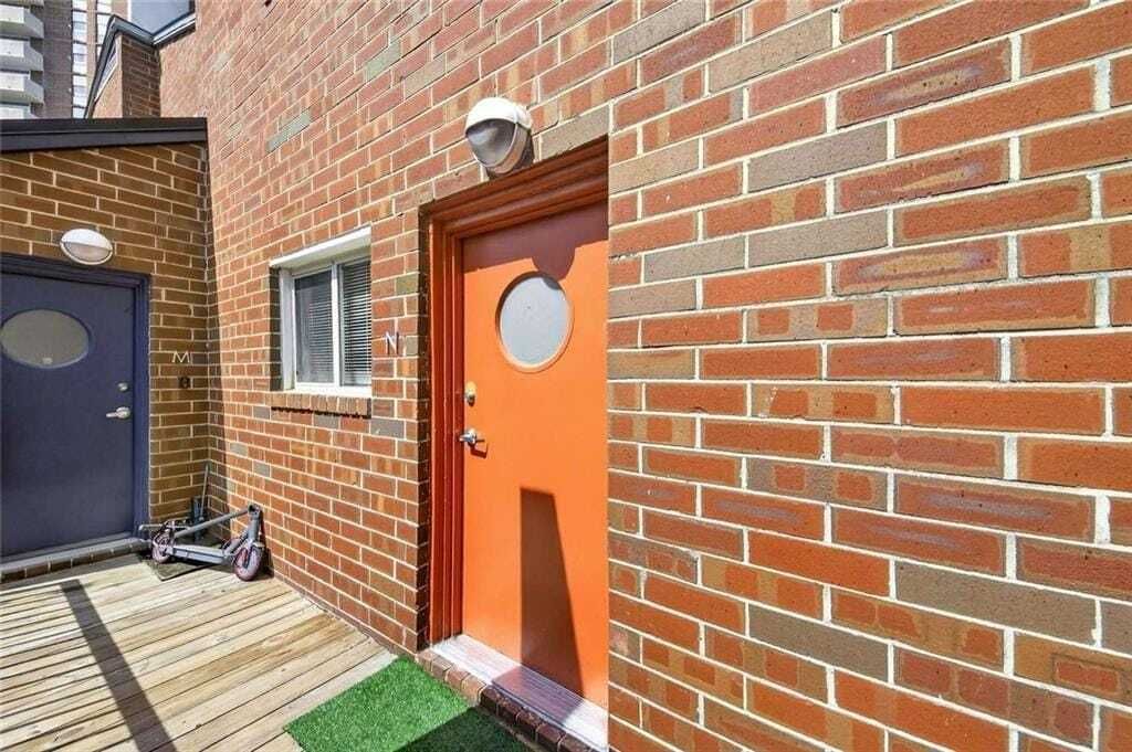 Property photo 1 of 31