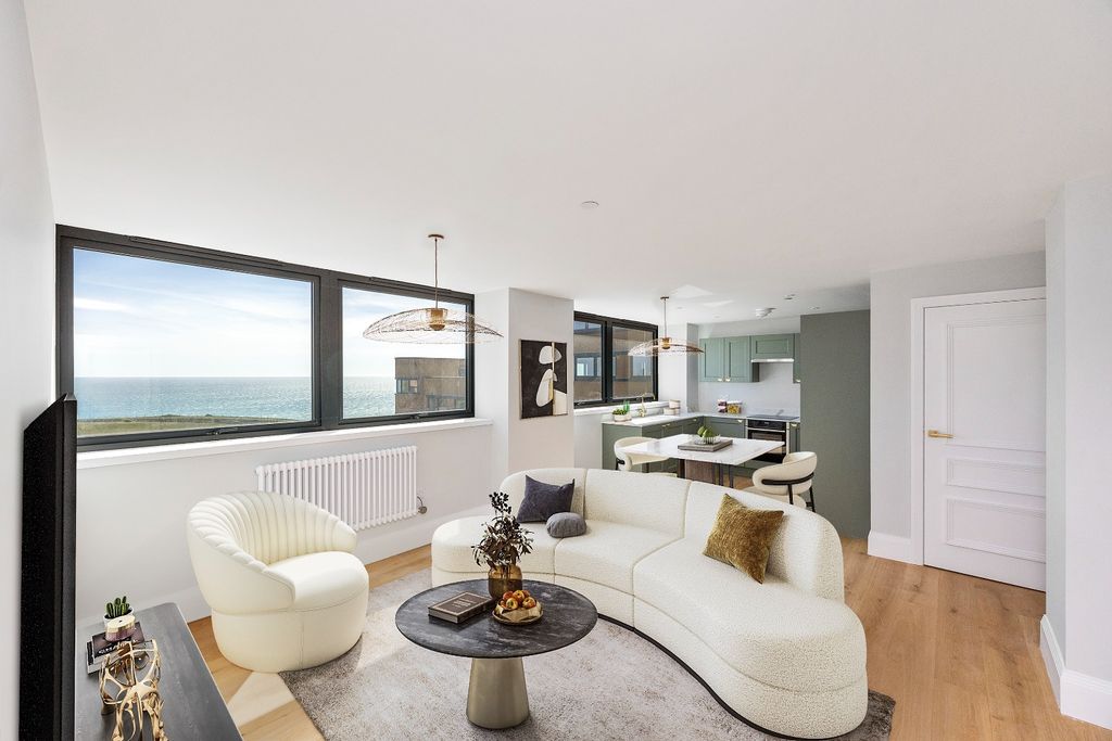 Property photo 2 of 27 5115912