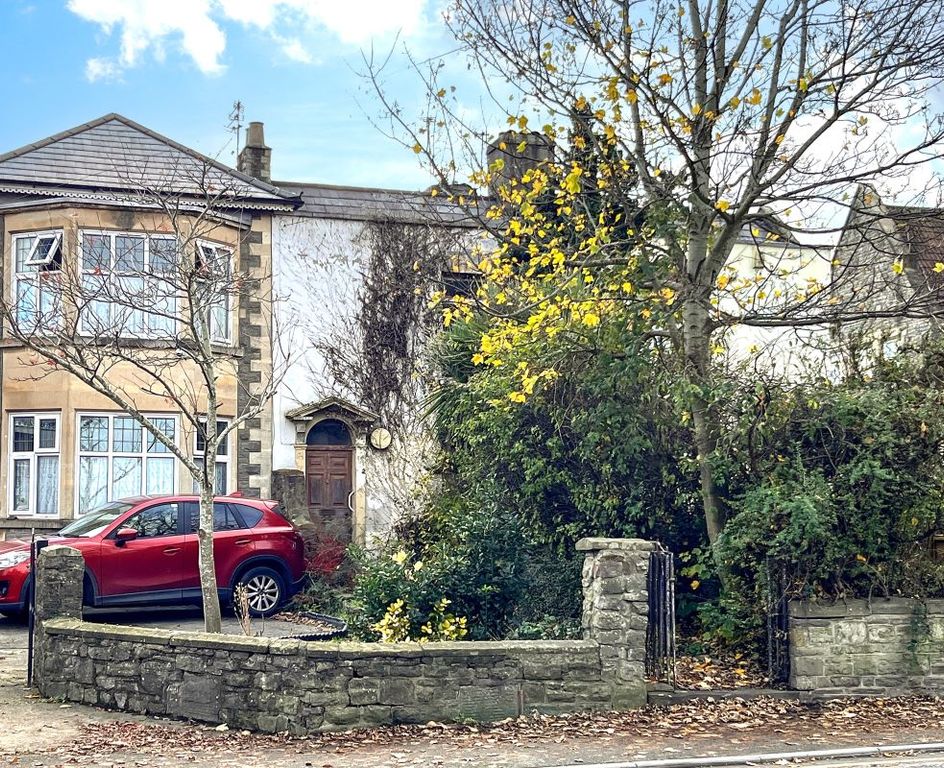 Property photo 1 of 1