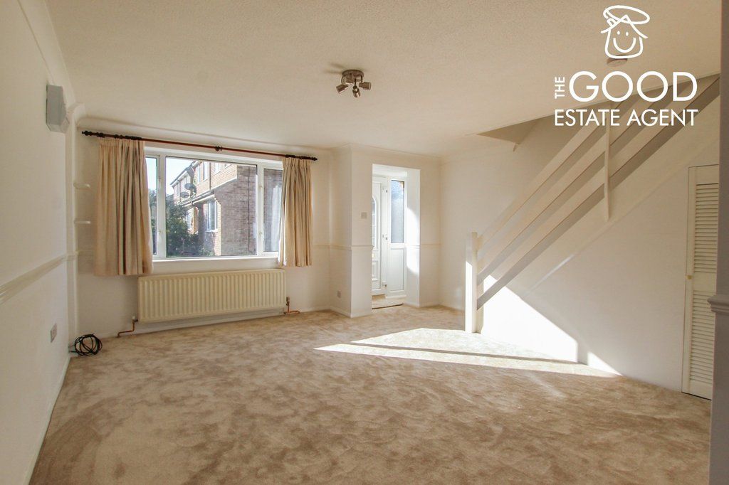 Property photo 3 of 12