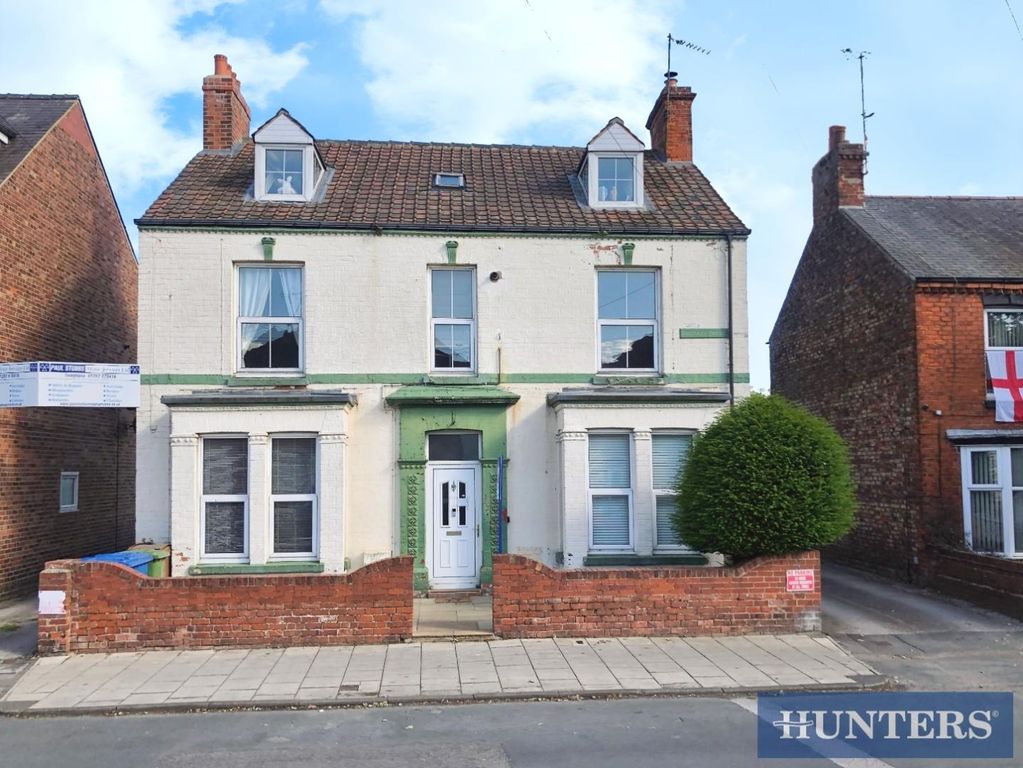 Property photo 1 of 20 41789512-Front 20Shot 201.Jpg
