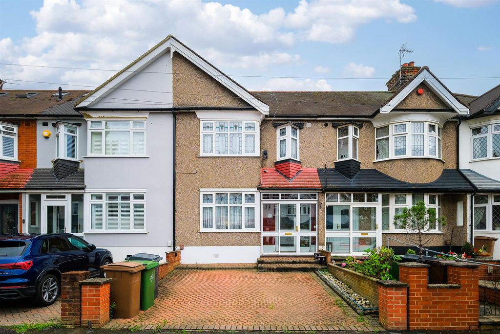 Property photo 1 of 19